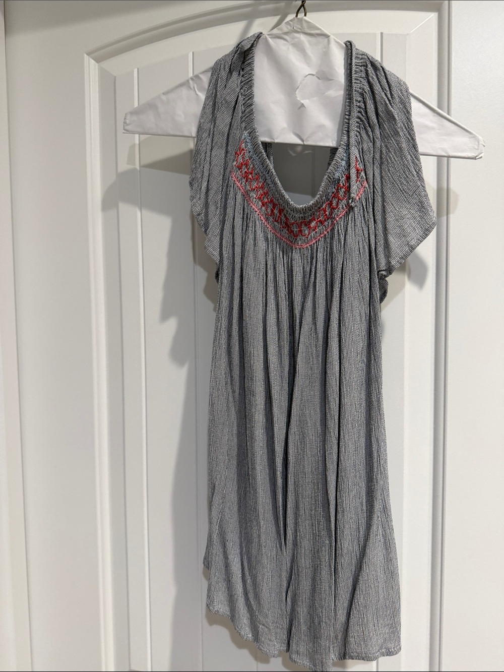 Maurices Gray Marled Knit Top with Red Accent